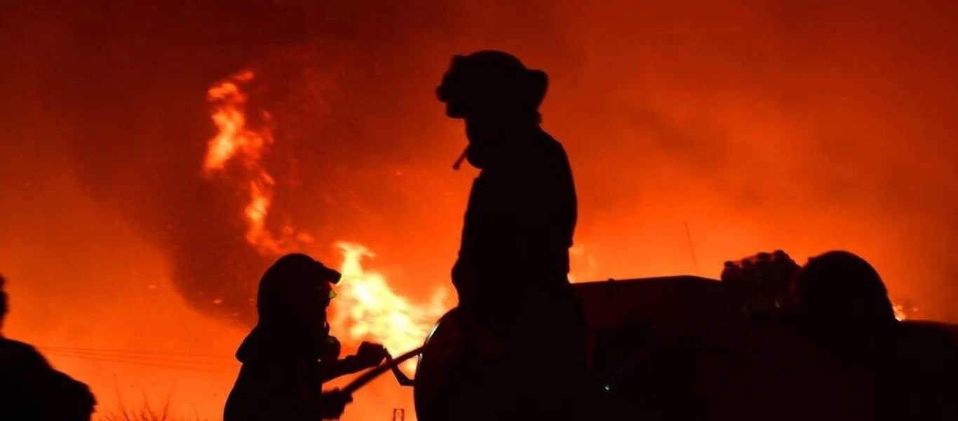 Βίντεο: Δημοτικός σύμβουλος Μαντουδίου έλεγε πως «θα μας κάψουν» λόγω ανεμογεννητριών 10 μέρες πριν ξεσπάσει η φωτιά!